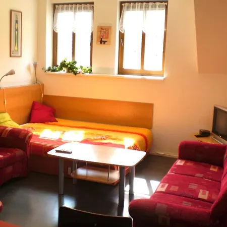 דירה Modern In רוקיטניצה נאד איז'רו